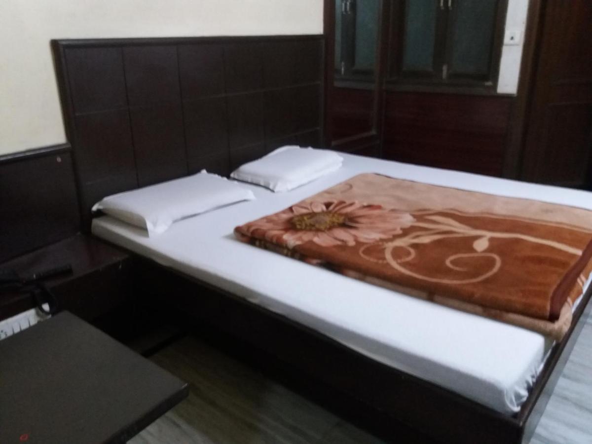 Hotel Roma Villa New Delhi Exteriör bild