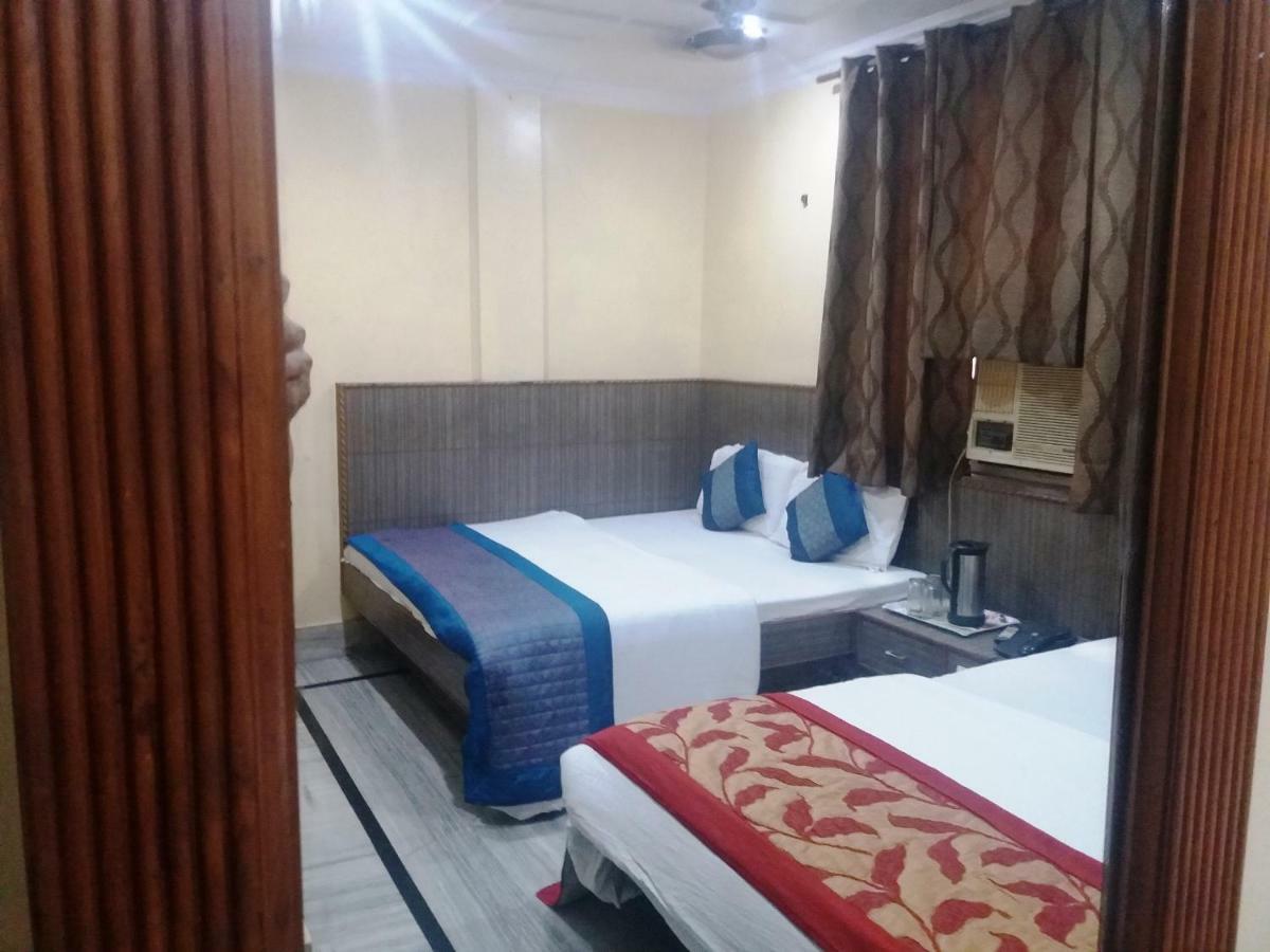 Hotel Roma Villa New Delhi Exteriör bild
